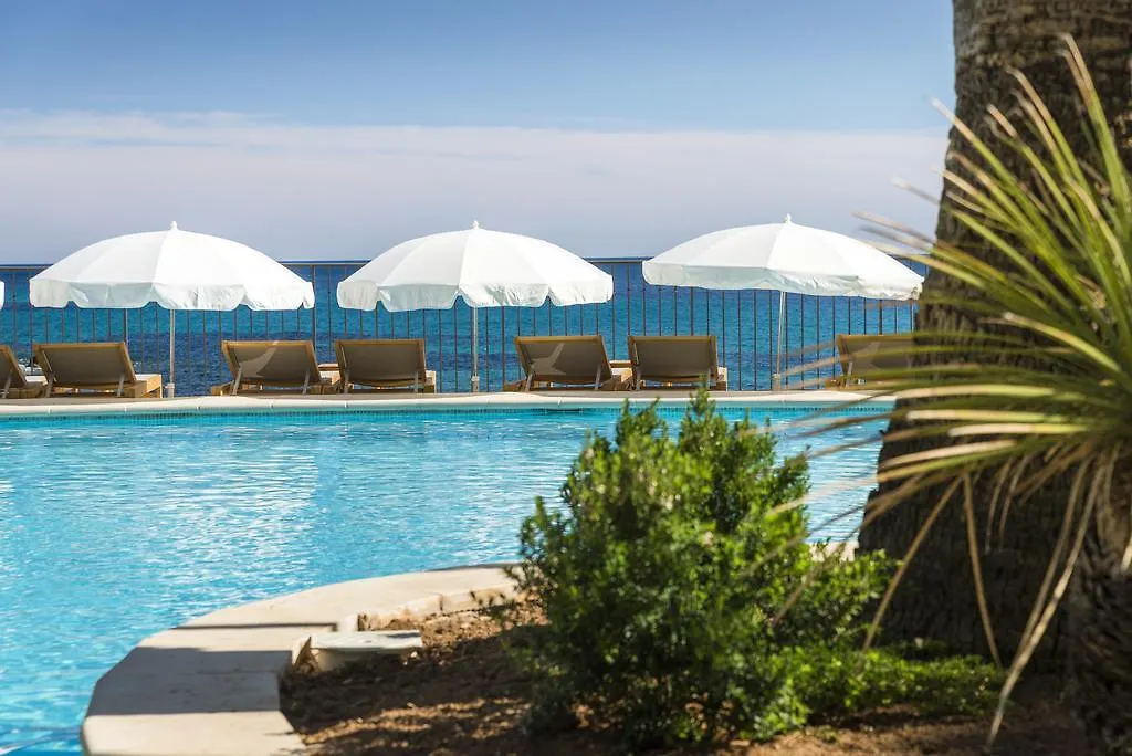 Hotel Le Bailli De Suffren Rayol-Canadel-sur-Mer 4*,