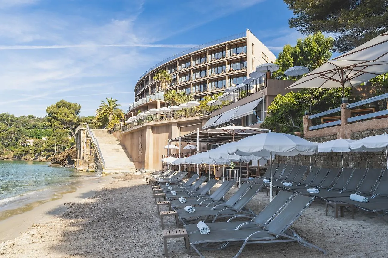 Hotel Le Bailli De Suffren Rayol-Canadel-sur-Mer 4*,  France