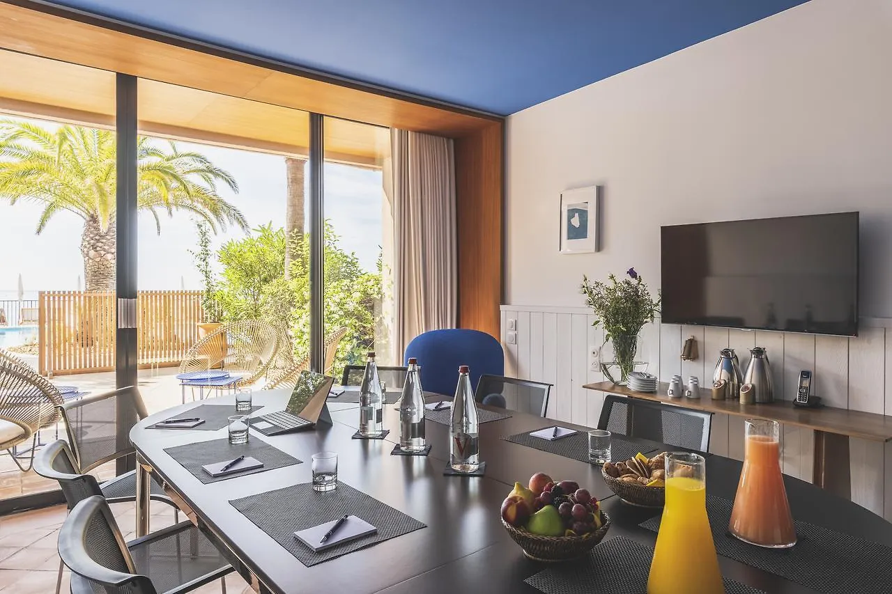 Hotel Le Bailli De Suffren Le Le Rayol-Canadel-sur-Mer 4*,